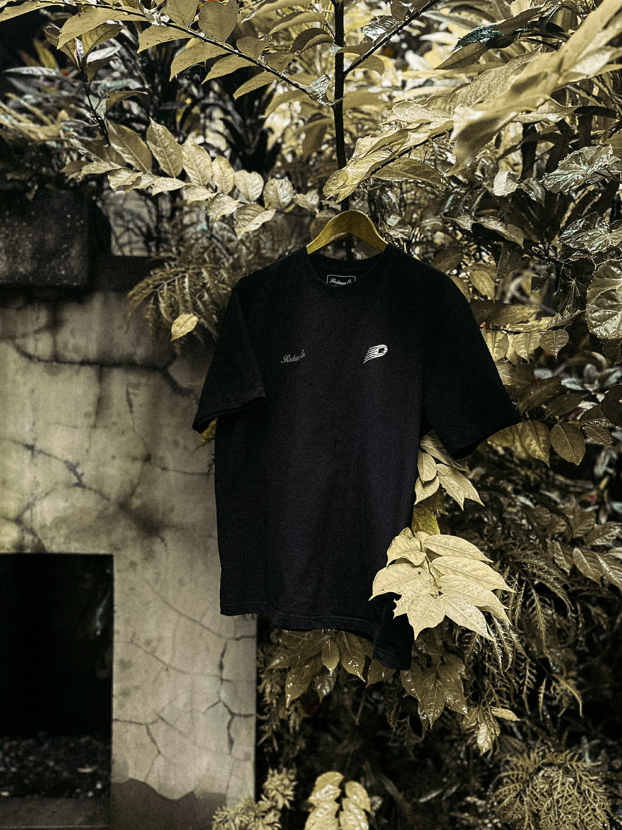 REDEEM - LOGO TEE [BLACK]